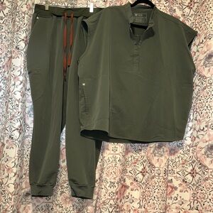 Figs Moss Joggers with Rust Drawstring